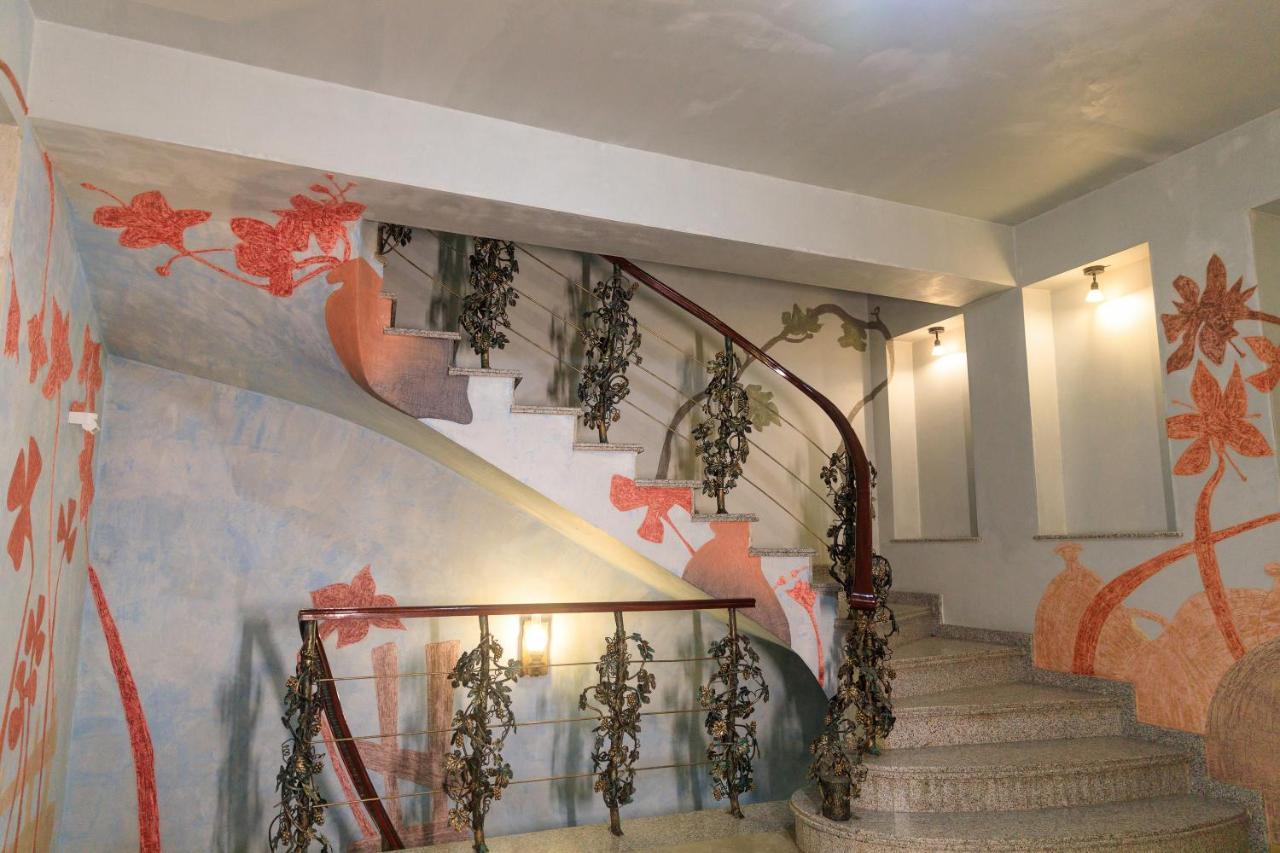 Hotel Wine Palace Tbilisi Luaran gambar