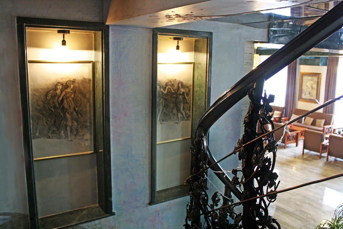 Hotel Wine Palace Tbilisi Luaran gambar